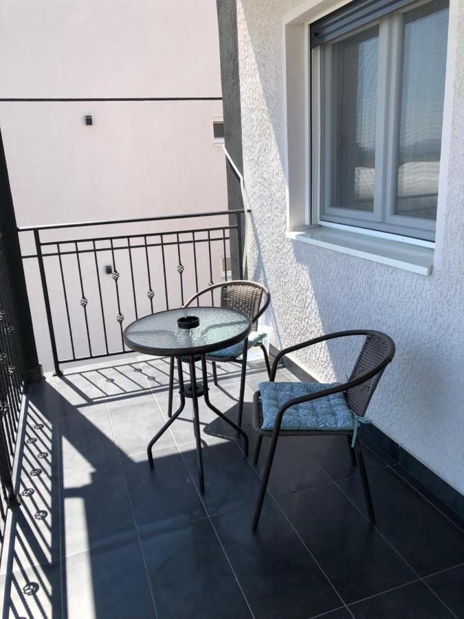 Apartment Aura Белград Екстер'єр фото