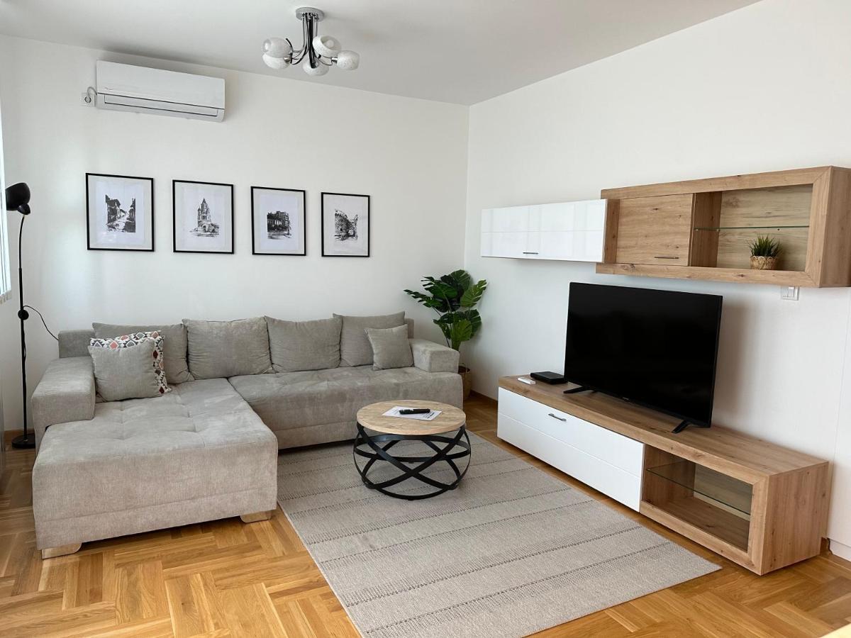 Apartment Aura Белград Екстер'єр фото